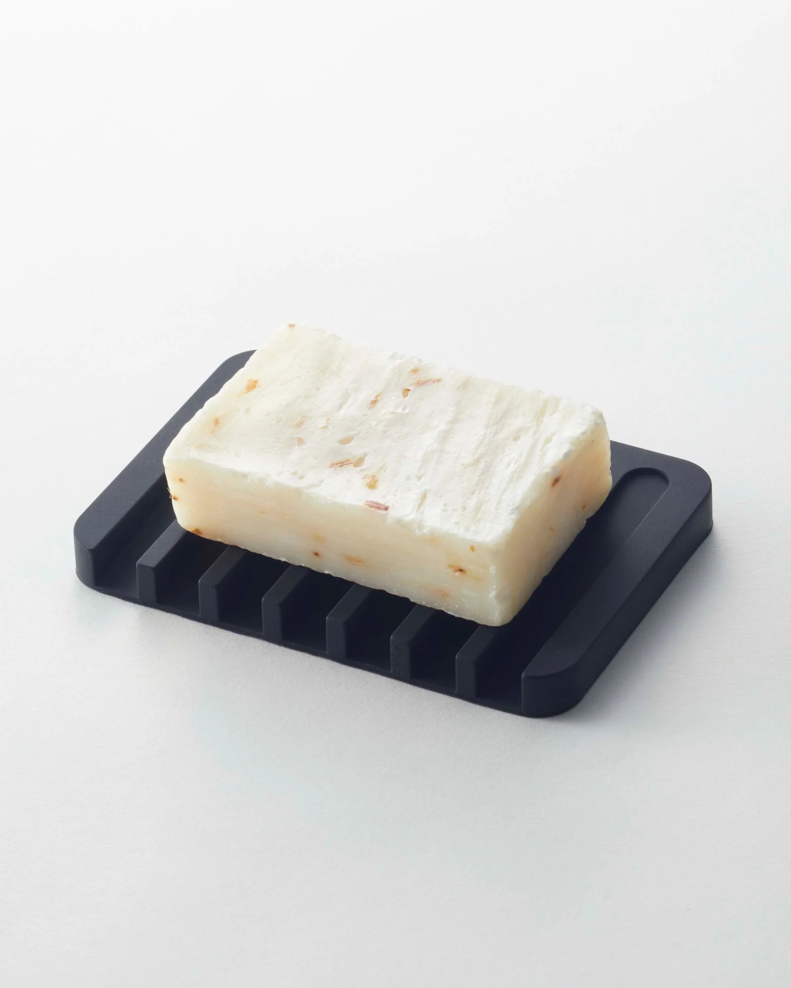 Self-Draining Soap Tray - Silicone - Image 4