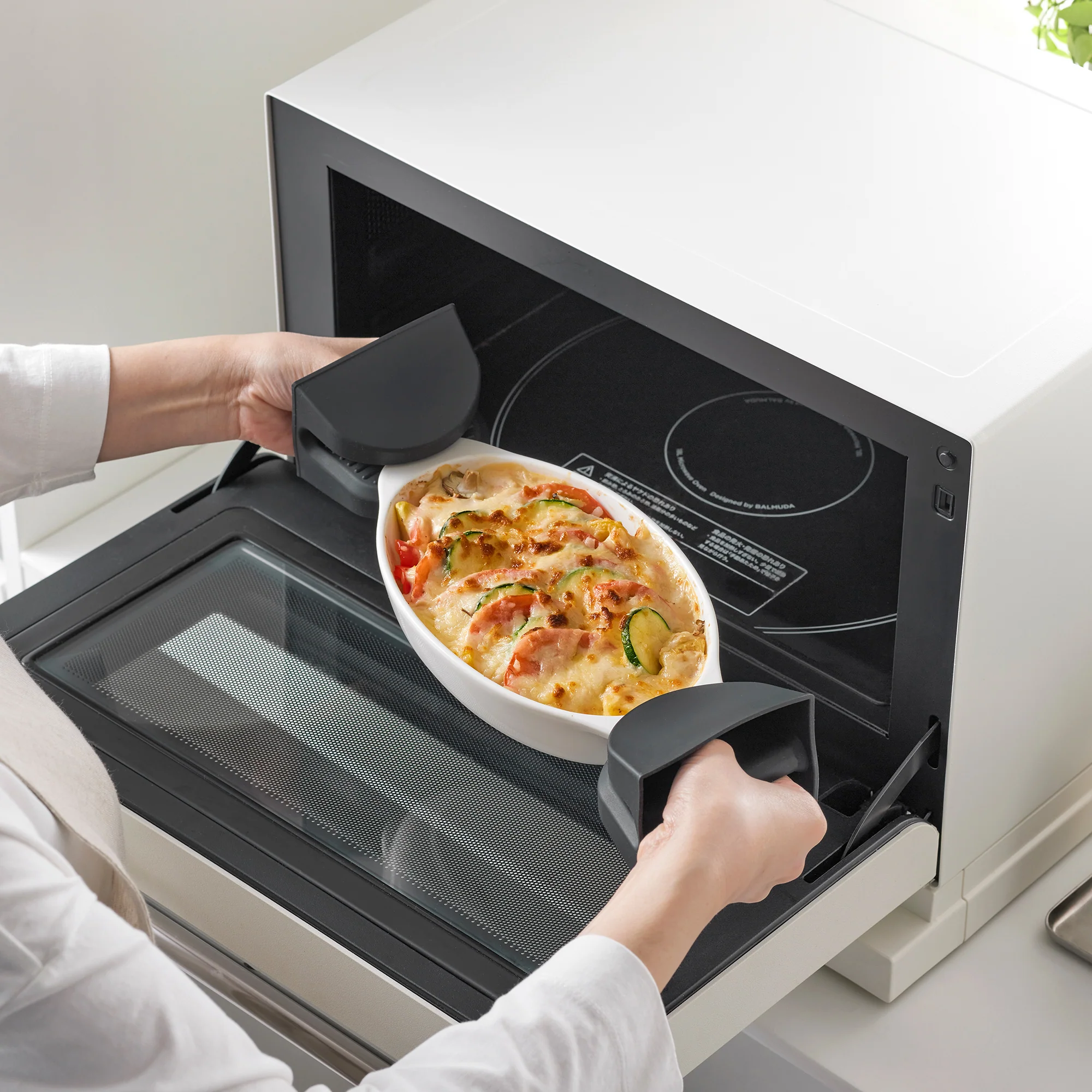Magnetic Pot Holders - Set of 2 - Silicone - Image 10