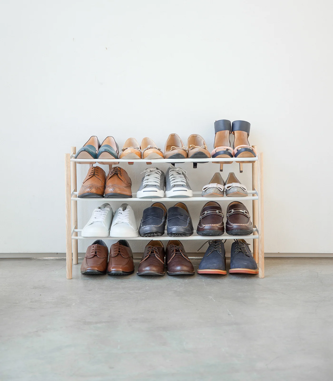 Expandable Shoe Rack (18" H) - Steel + Wood - Image 3