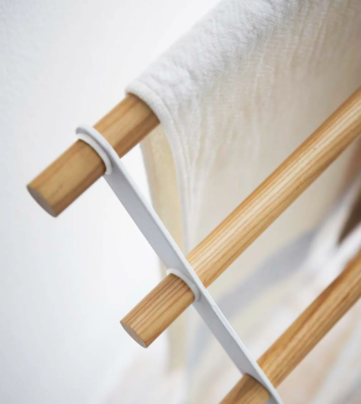 Bath Towel Rack (32" H) - Steel + Wood - Image 4
