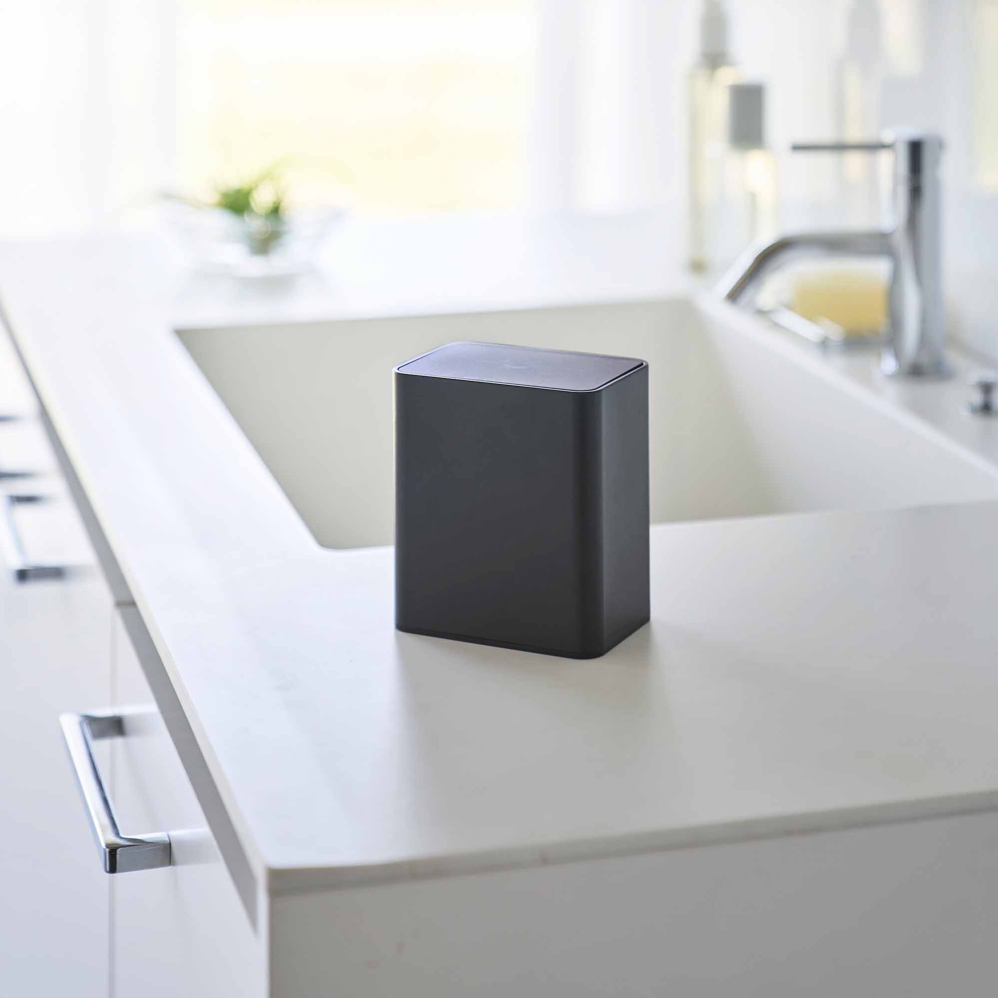 Cotton Swab Push-Top Case - Image 12
