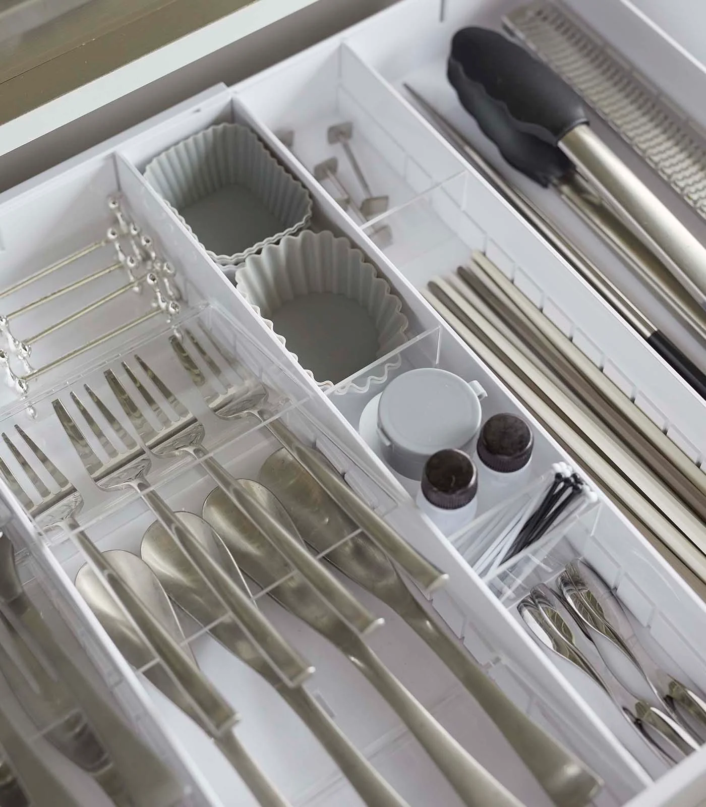 Expandable Cutlery Organizer - Large - Image 4