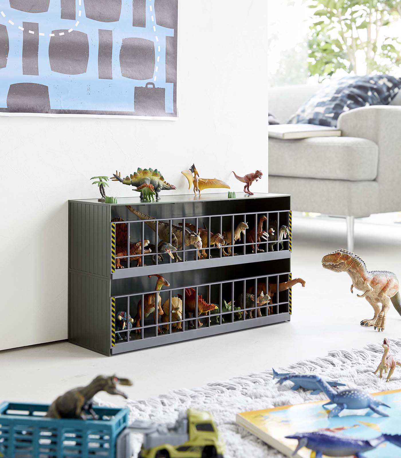 Toy Display Case - Image 12