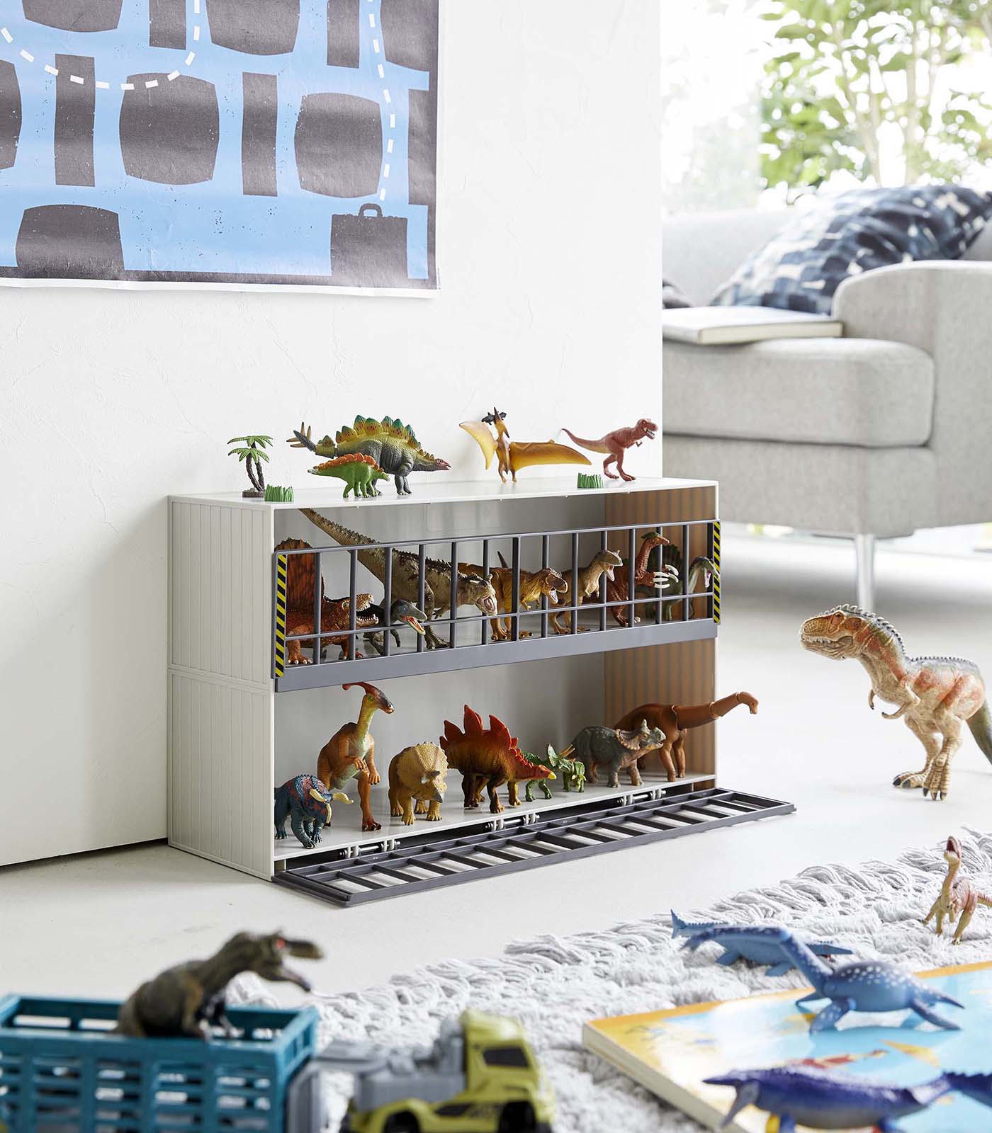 Toy Display Case - Image 4