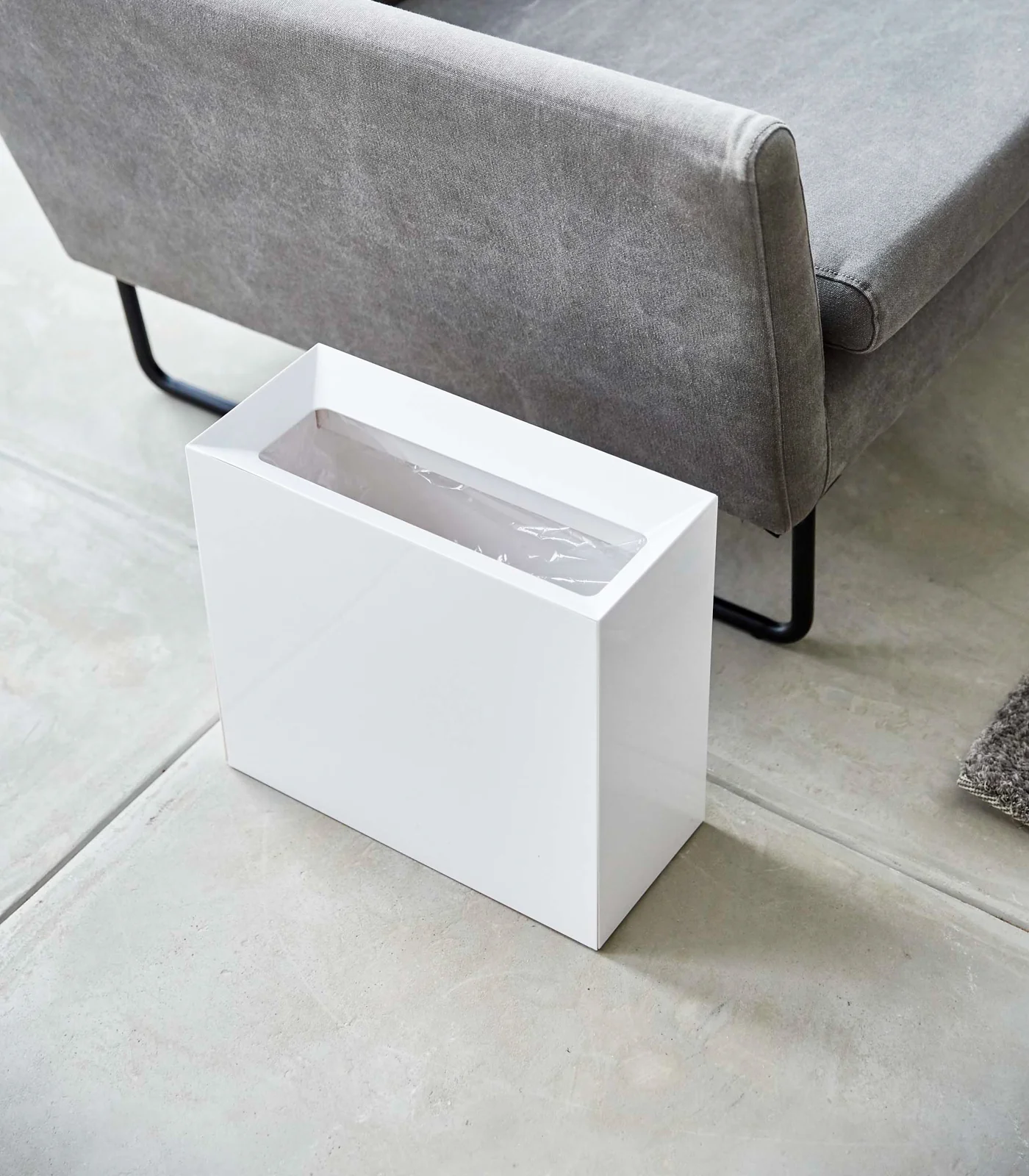 Trash Can - Wide - Image 5